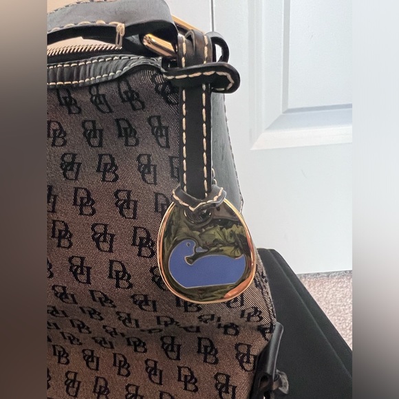 Dooney & Bourke signature black fabric zip top tote - Picture 6 of 12